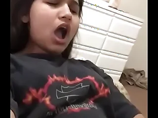 Indian cute girl fingering porn video
