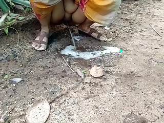 desi aunt nature pissing must watch porn video